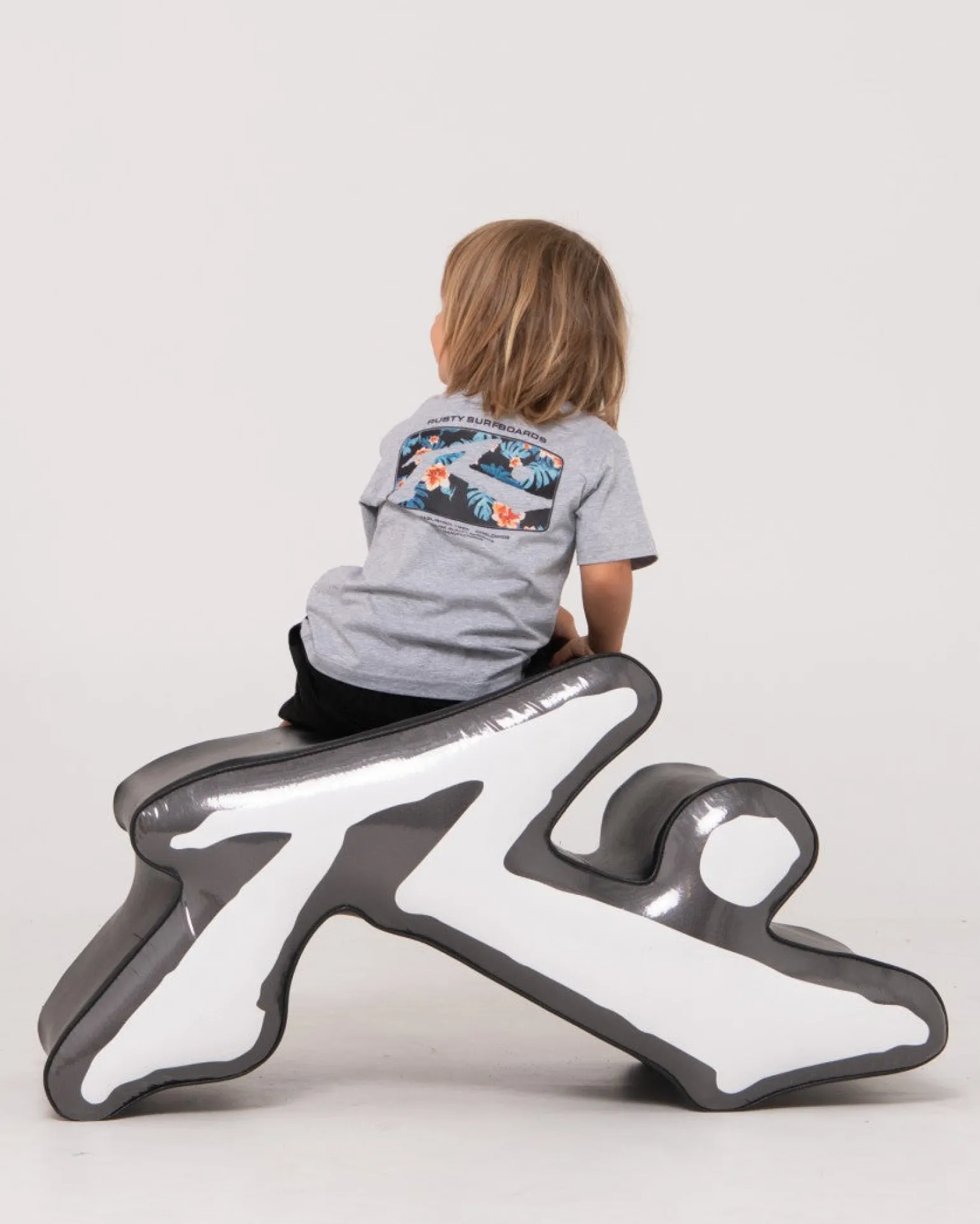 Advocate Short Sleeve Graphic Tee Runts | Rusty Hot