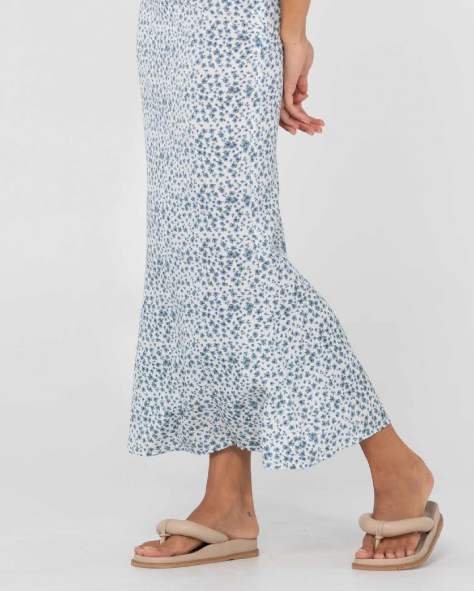 Balnear Floral Printed High Waisted Midi Skirt | Rusty Flash Sale