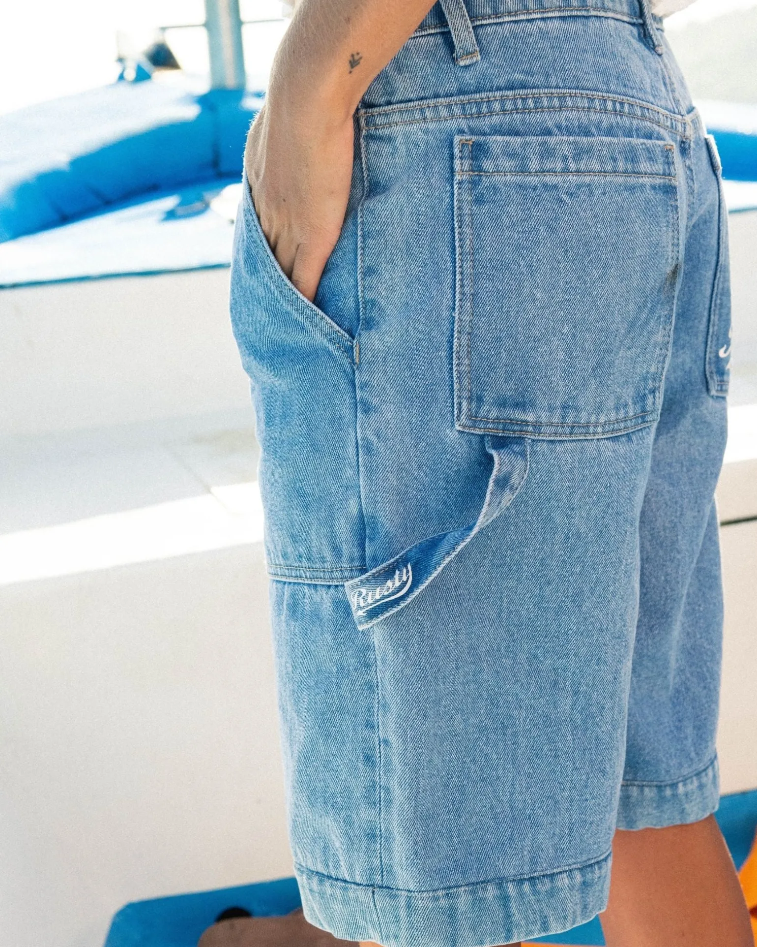 Billie Low Rise Carpenter Jort | Rusty New