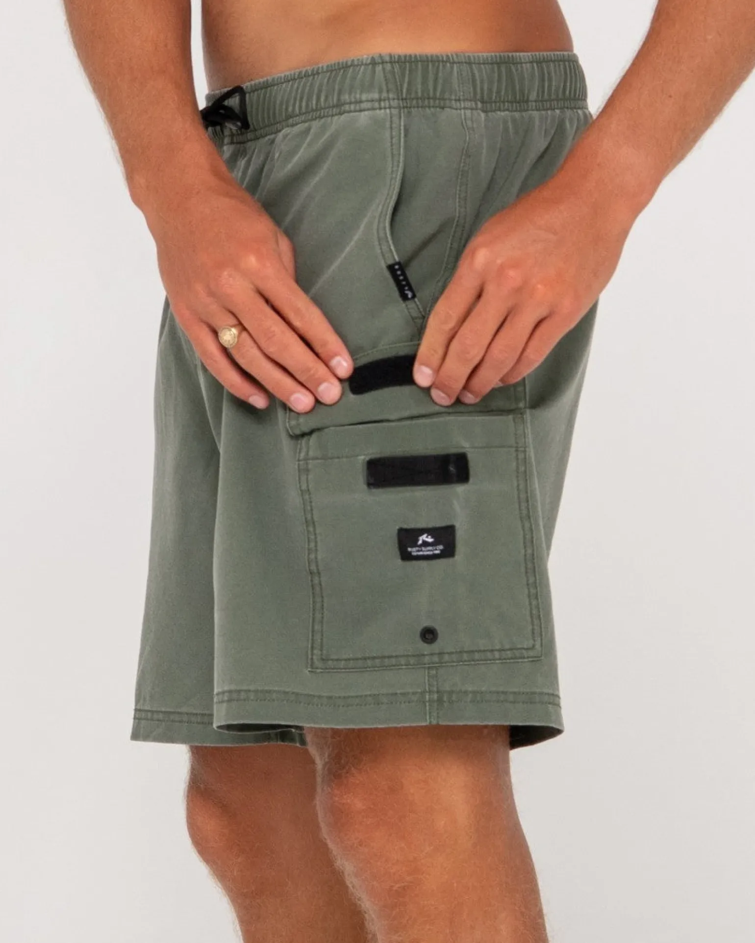 Camper Elastic Hybrid Walkshort | Rusty Store