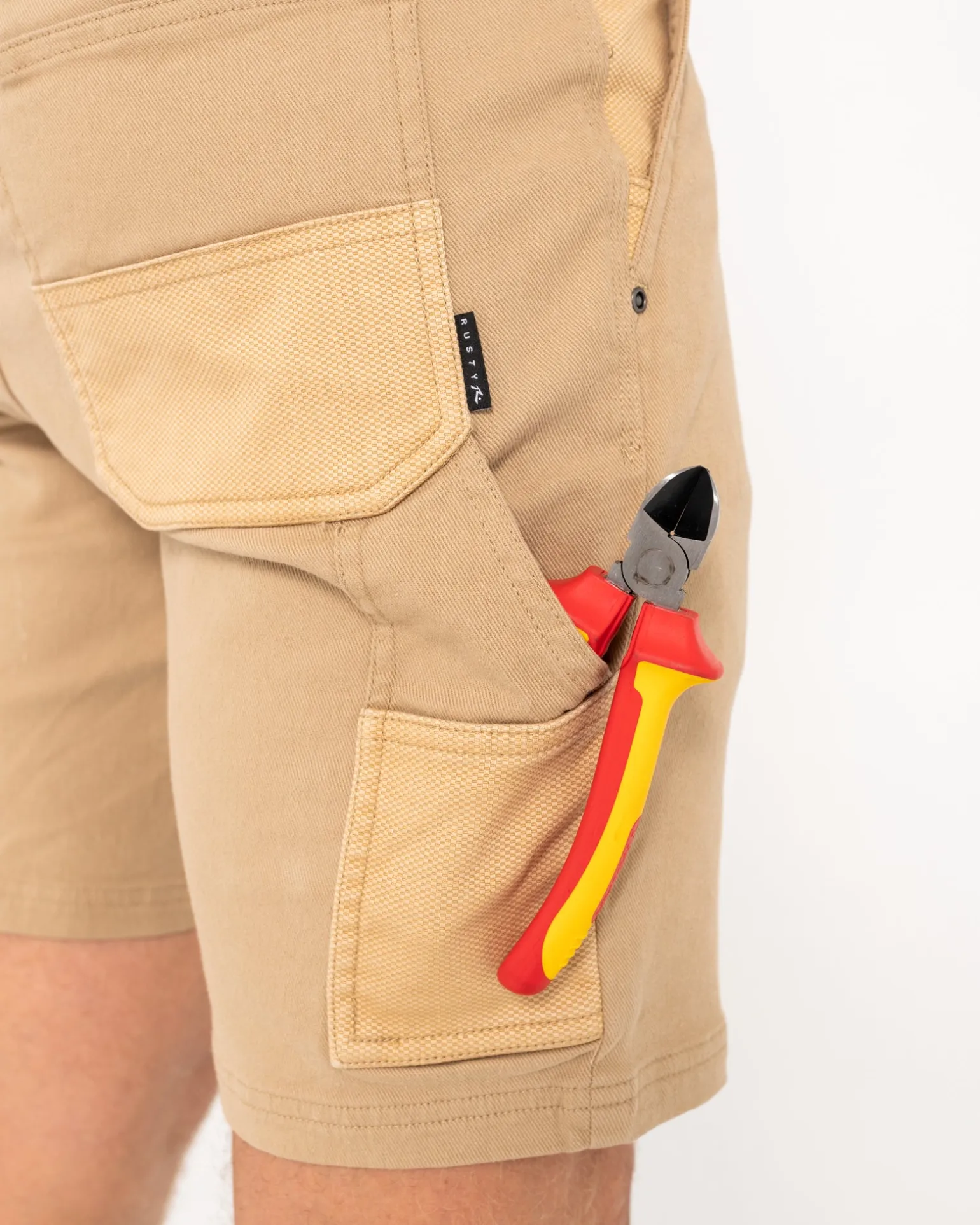 Endeavor Work Short | Rusty Online