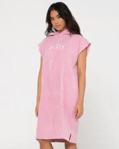 Essentials Hooded Change Towel | Rusty Online