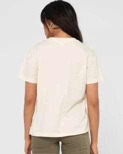 Island Holiday Relaxed Graphic Tee | Rusty Outlet