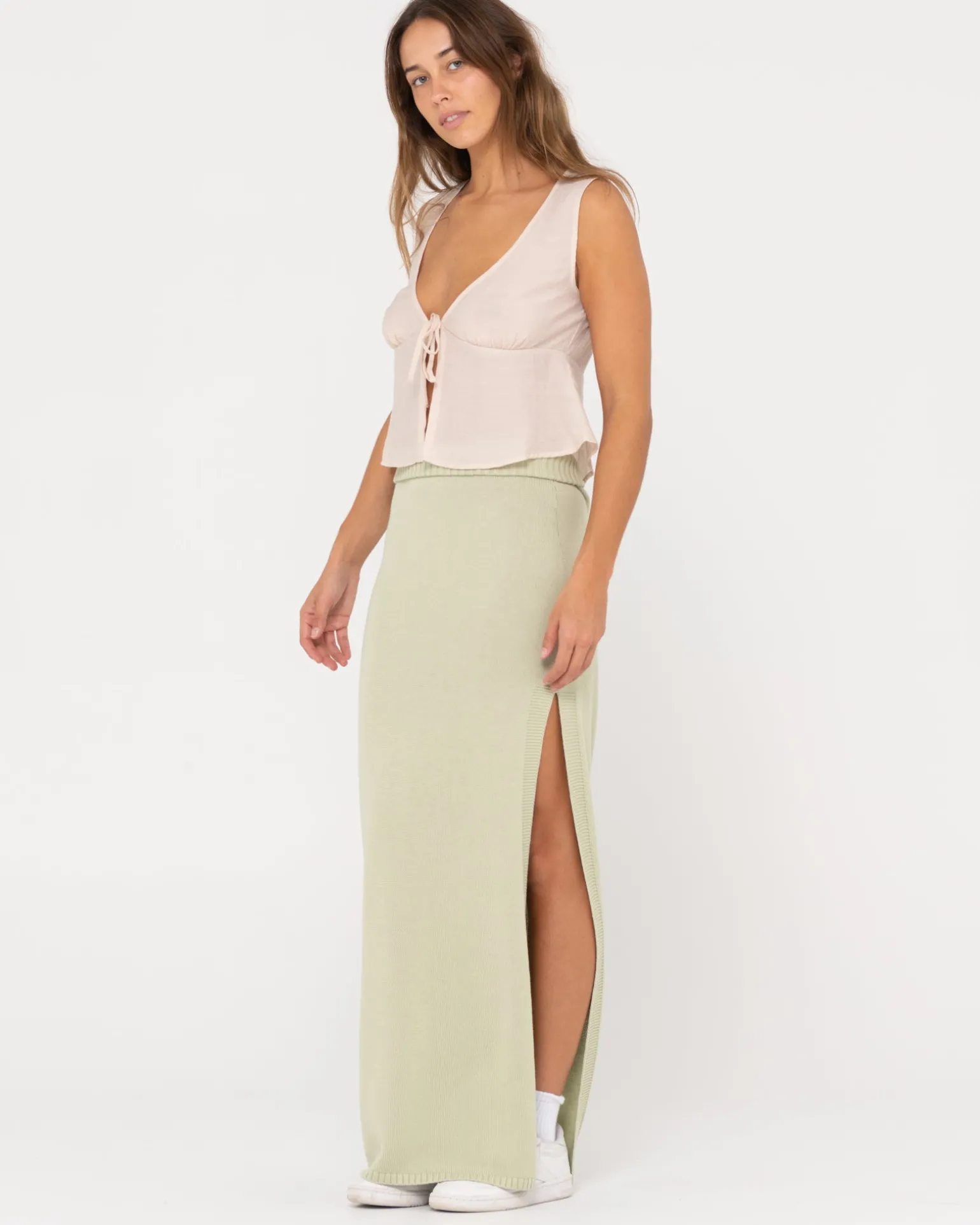 Juni Sleeveless Vee Neck Tie Top | Rusty Fashion