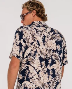 Line Up Relaxed Fit Short Sleeve Shirt | Rusty Discount