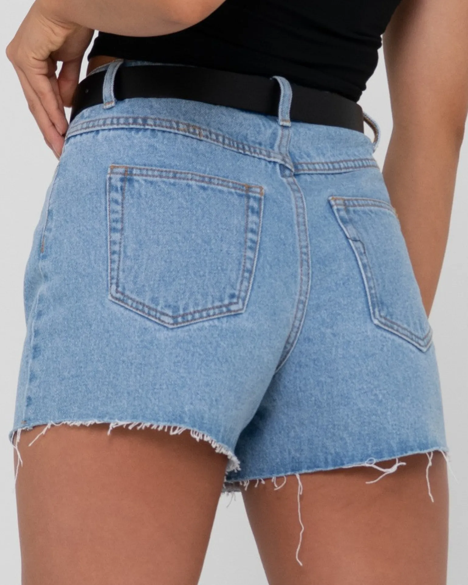 Malta High Waisted Frayed Denim Short | Rusty Hot