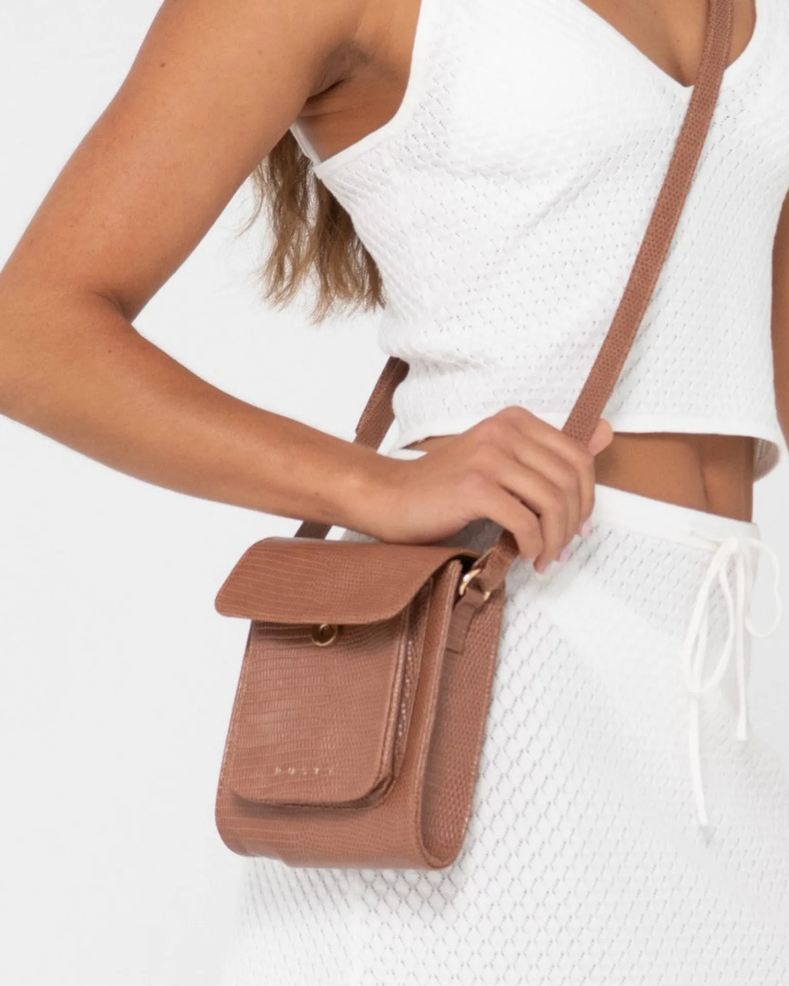 Mila Over The Shoulder Textured Sidebag | Rusty Outlet