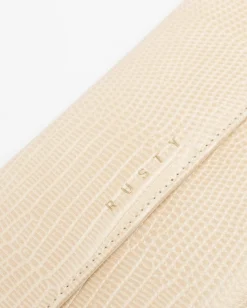 Mila Vegan Leather Travel Wallet | Rusty Best Sale