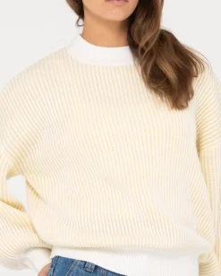 Ora Relaxed Fit Mock Neck Knit | Rusty Hot