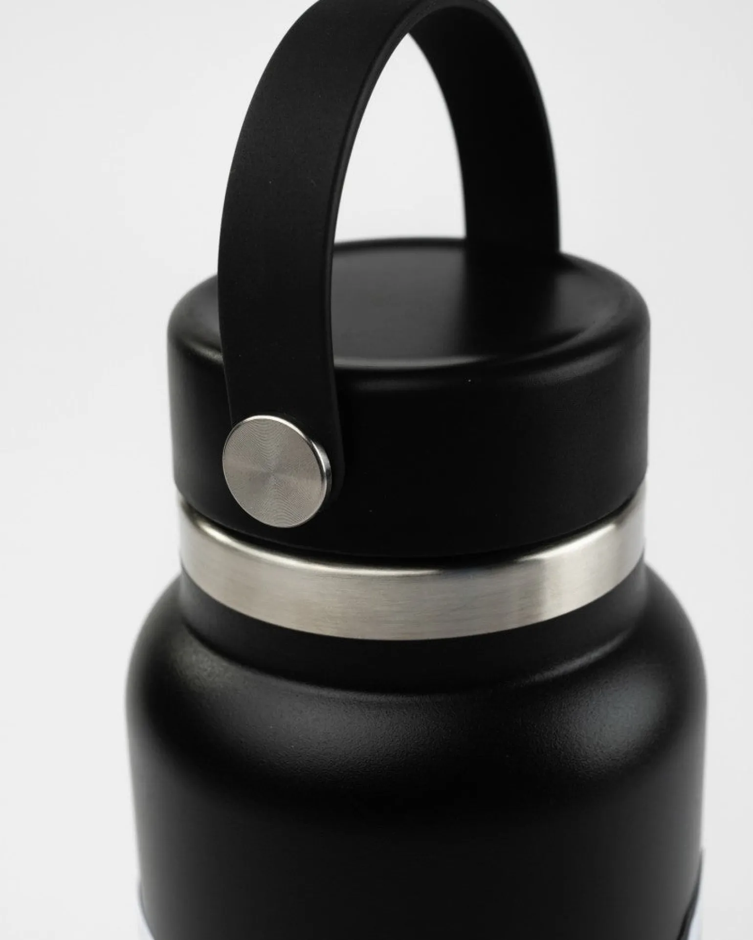 Quencher 32Oz Stainless Steel Bottle | Rusty Shop