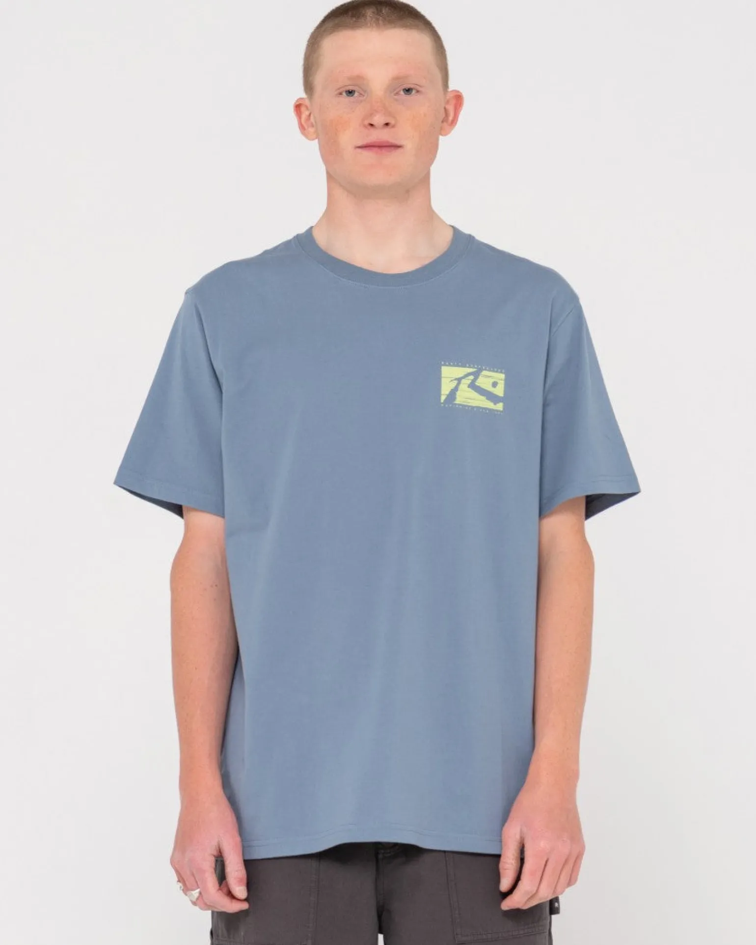 R Dot Short Sleeve Graphic Tee | Rusty Cheap