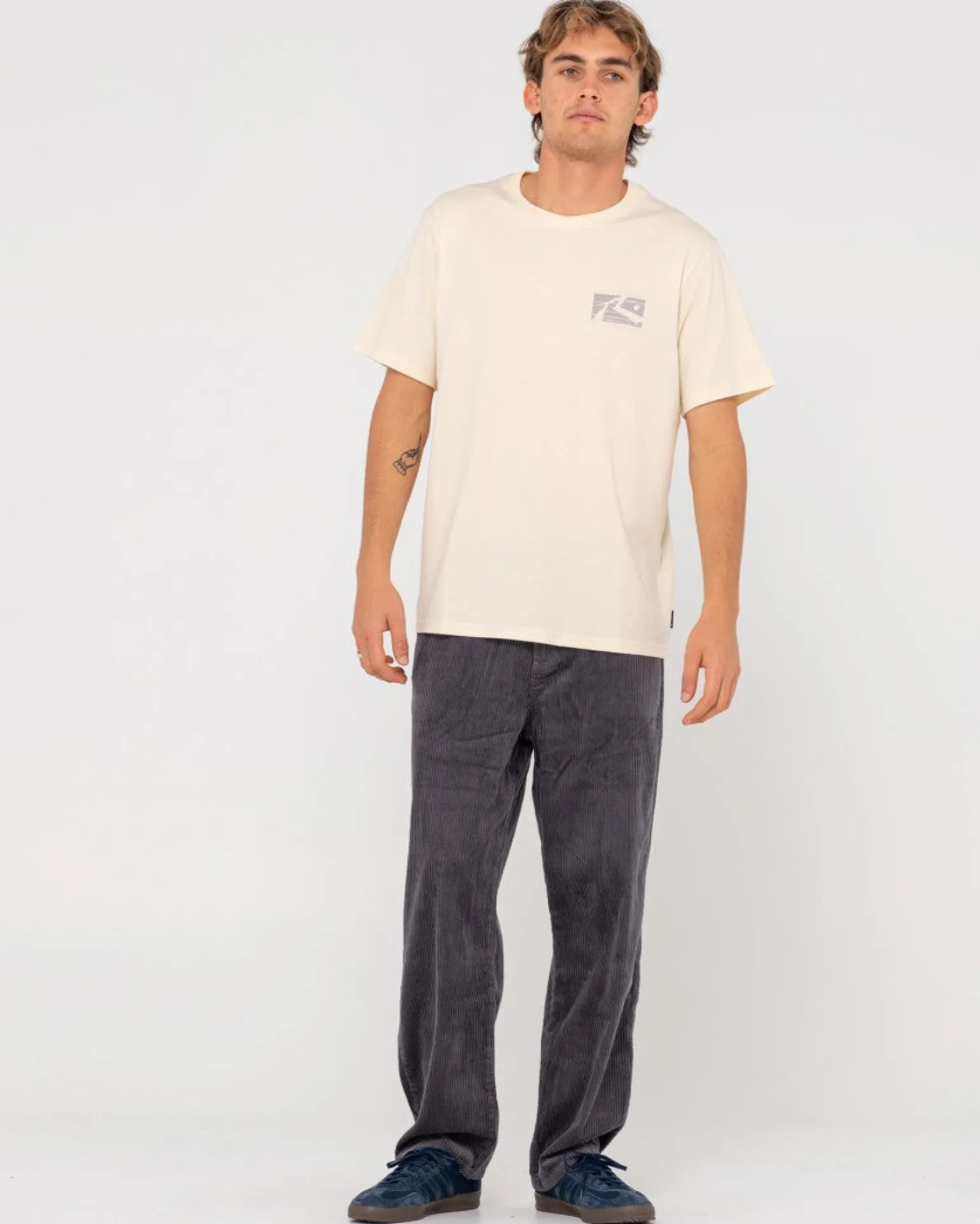 R Dot Short Sleeve Graphic Tee | Rusty Cheap