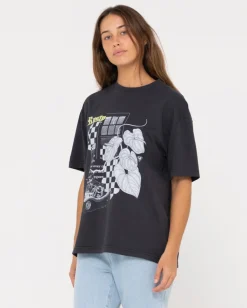 Nightlight Oversize Graphic Tee | Rusty Online