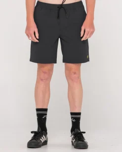 Salamander Elastic Walkshort | Rusty Online