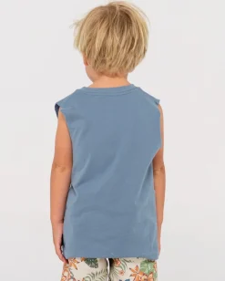 Short Cut 2 Muscle Runts | Rusty Outlet