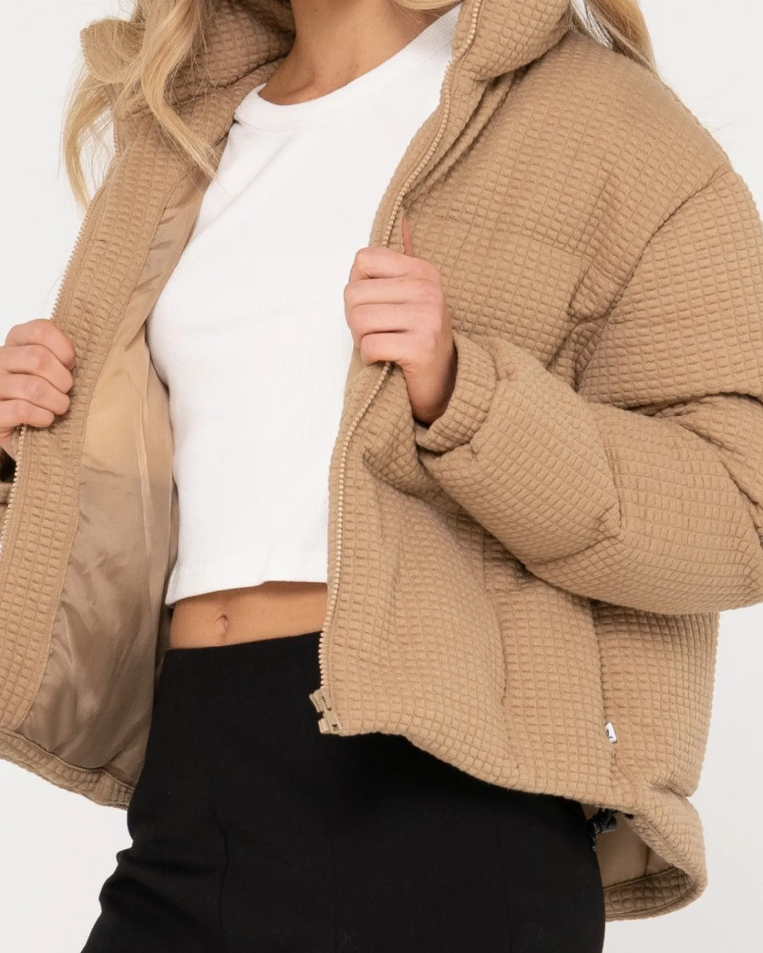 Soleil Textured Puffer Jacket | Rusty Store