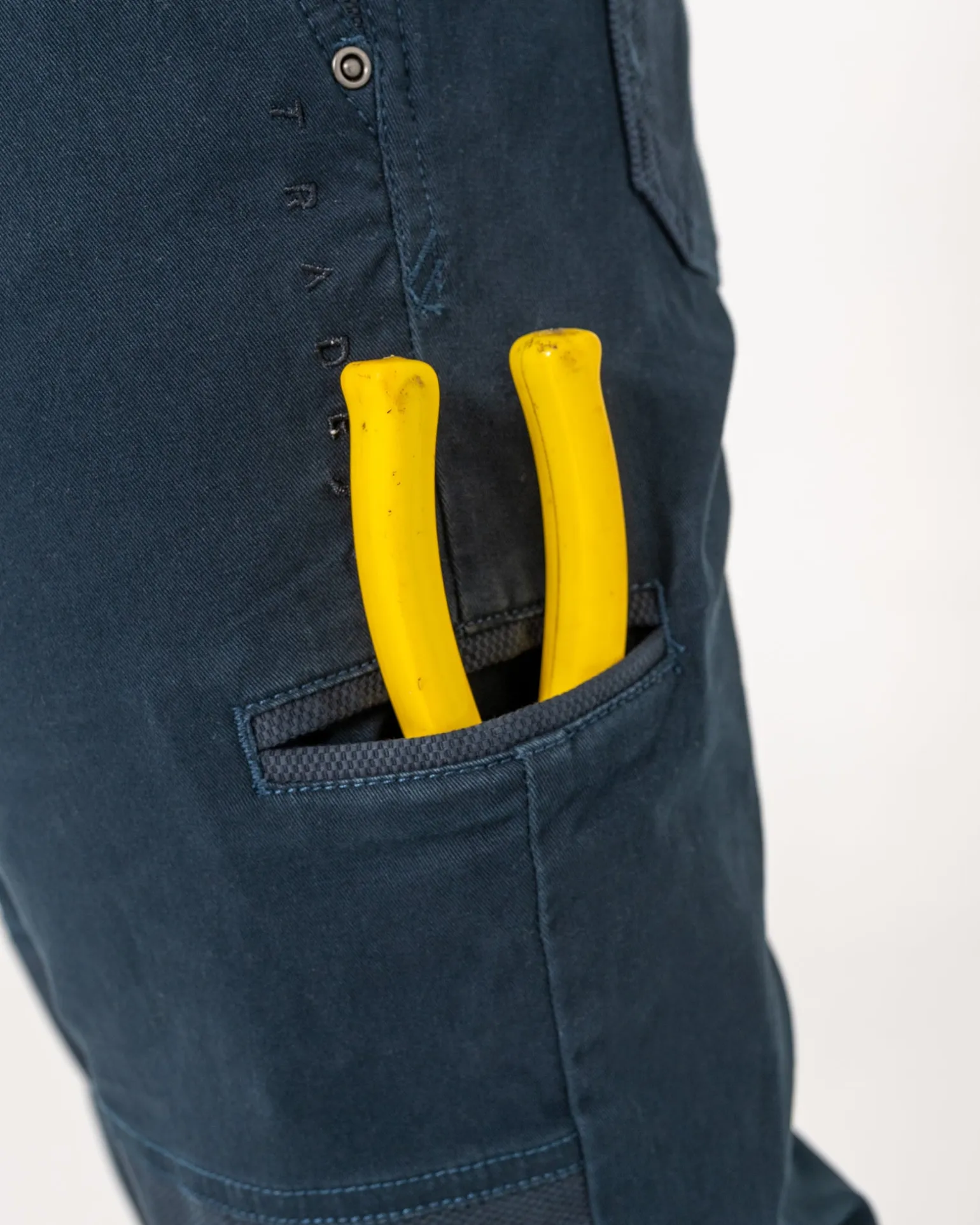 Under Taking Cuffed Work Pant | Rusty Clearance